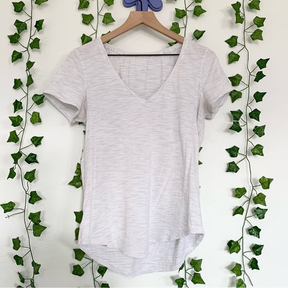 lululemon athletica Tops - Lululemon Light Grey Heather V Neck Short Sleeve Active Tee Lightweight S/M